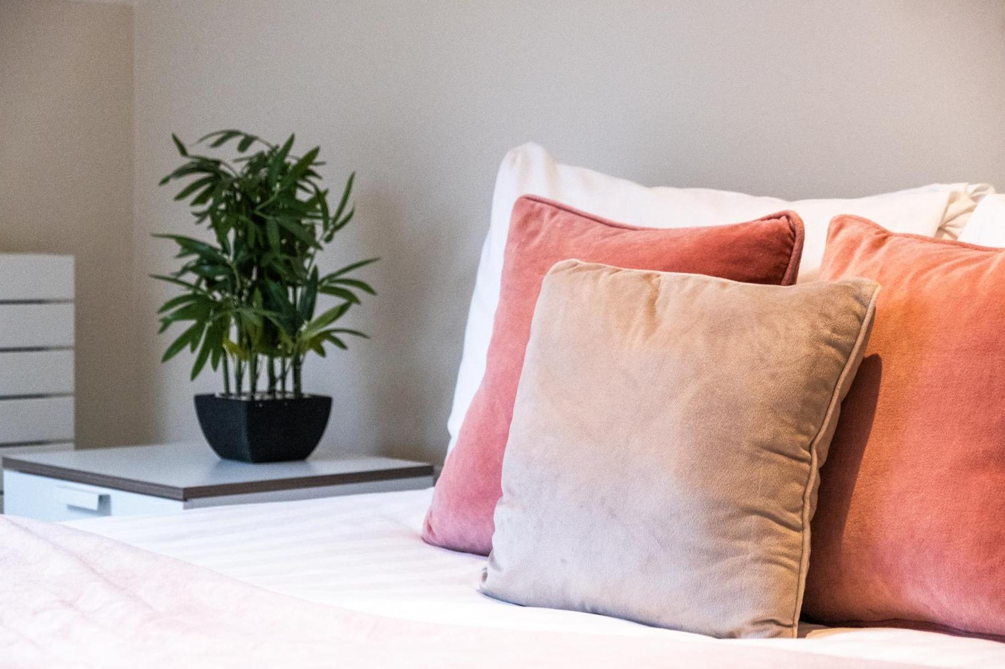 Osbourne House Pink 2 Bed, 2 And Half Bath Apartman Birmingham Kültér fotó