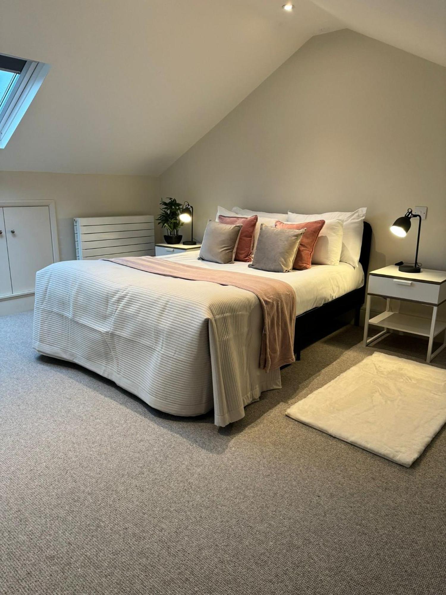Osbourne House Pink 2 Bed, 2 And Half Bath Apartman Birmingham Kültér fotó