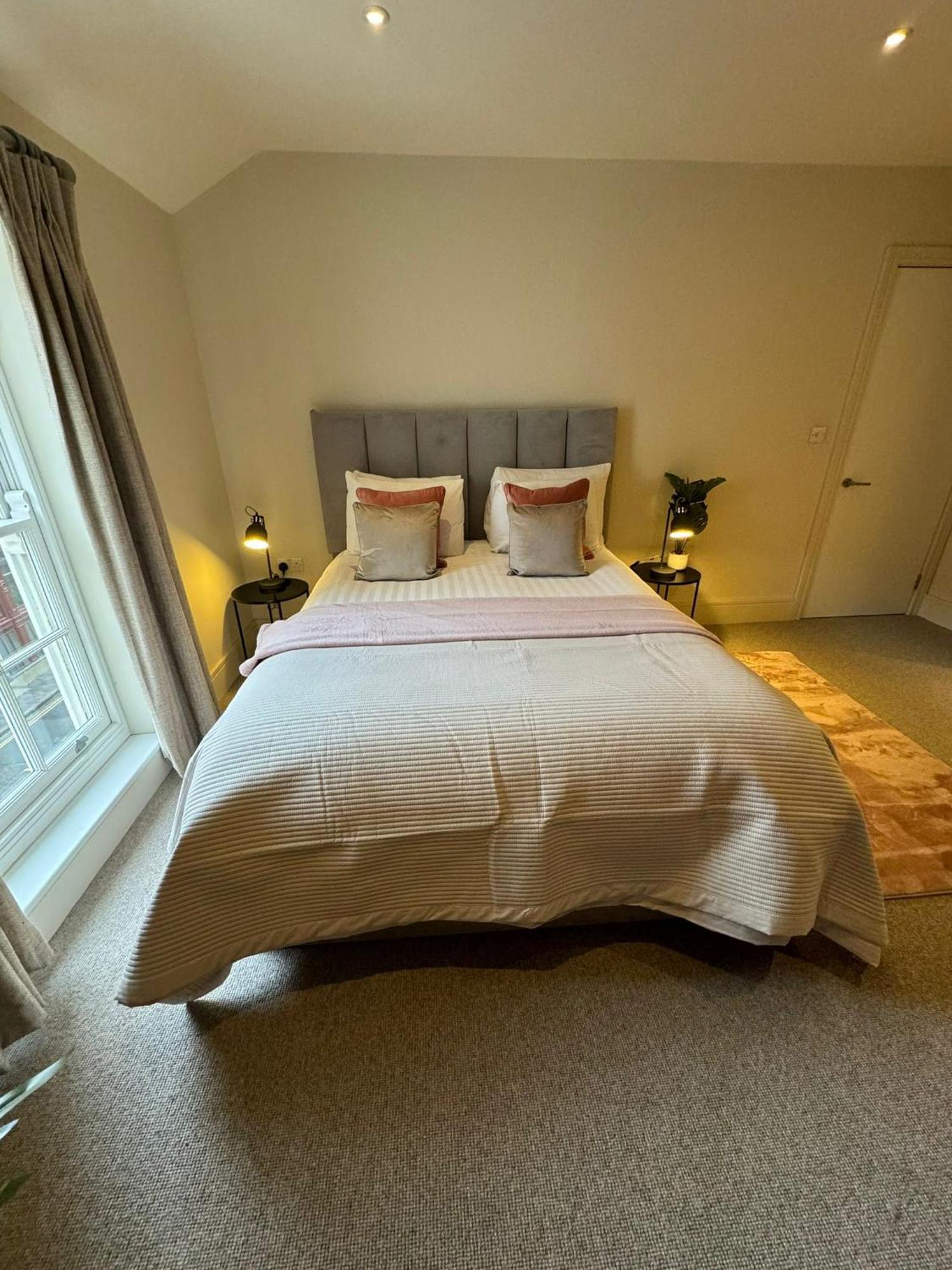 Osbourne House Pink 2 Bed, 2 And Half Bath Apartman Birmingham Kültér fotó